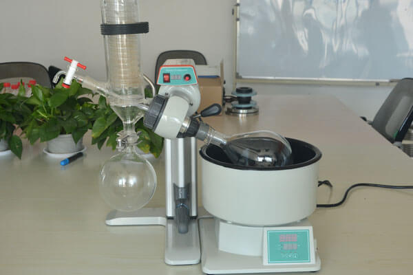 rotary evaporator use